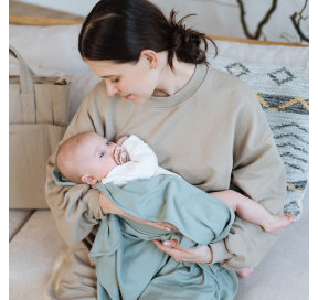 Легкий плед / Трикотажна пелюшка 110 x 90 см